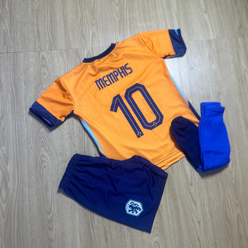 CONJUNTO INFALTIL HOLANDA COM MEIÃO