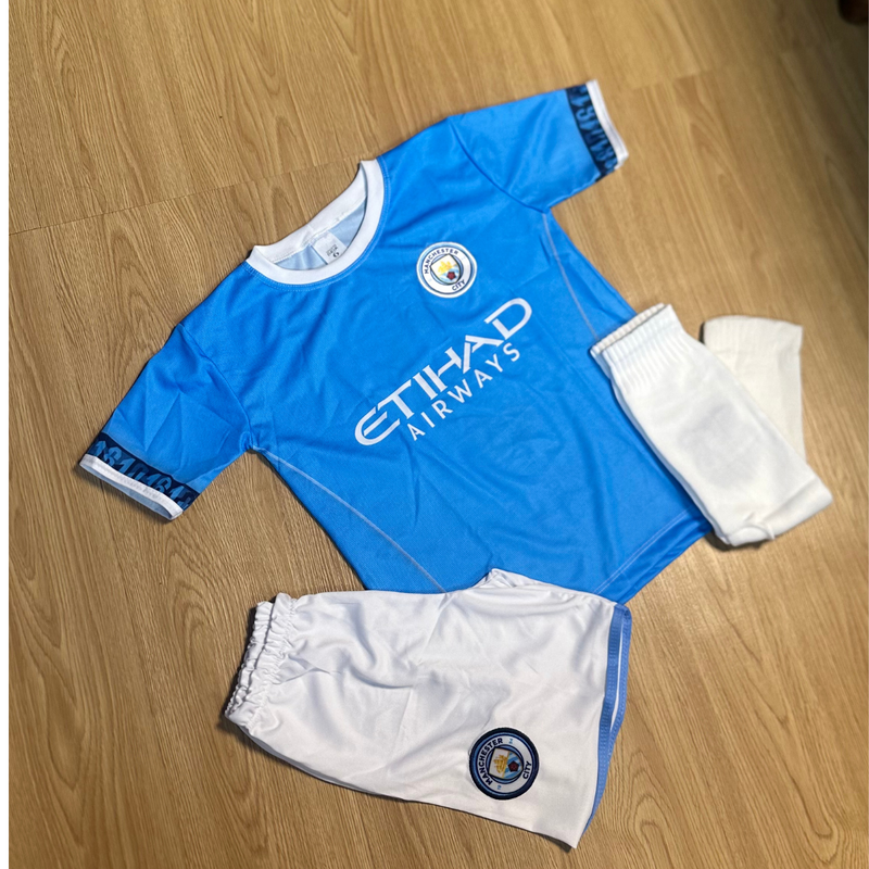 CONJUNTO INFANTIL MANCHESTER CITY COM MEIÃO